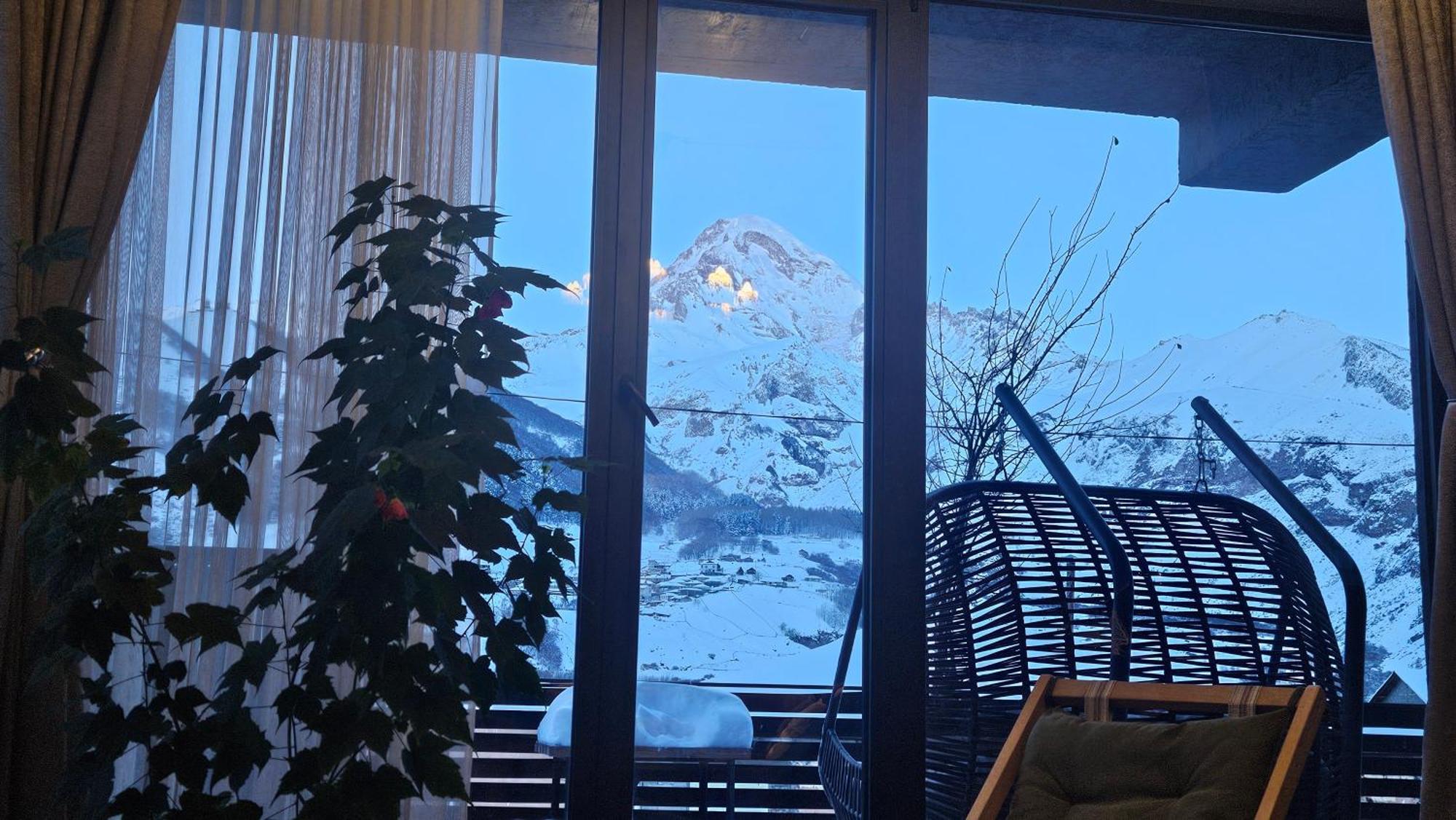 Best View Kazbegi Exteriör bild